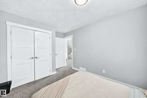 11463 64 Street, Edmonton, AB 