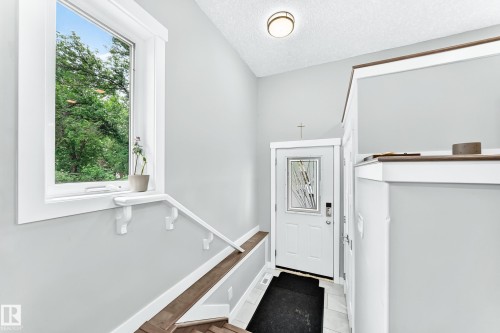 11463 64 Street, Edmonton, AB 