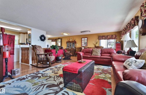 467 Poplar Bay, Rural Wetaskiwin County, AB 