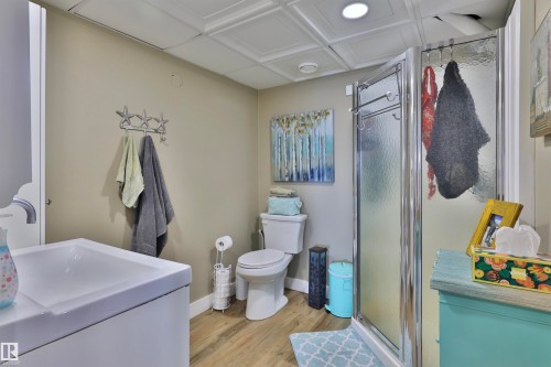 467 Poplar Bay, Rural Wetaskiwin County, AB 