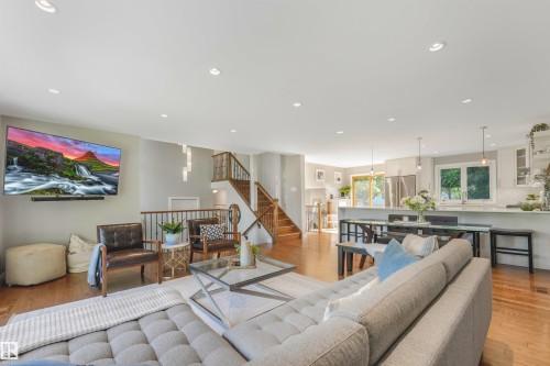 203 Brander Drive, Edmonton, AB 