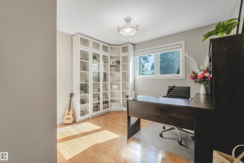 203 Brander Drive, Edmonton, AB 
