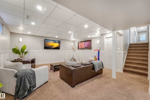 203 Brander Drive, Edmonton, AB 