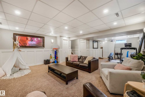 203 Brander Drive, Edmonton, AB 