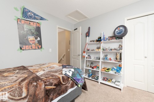 22 Spring Cove, Spruce Grove, AB 