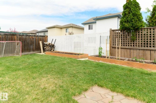 22 Spring Cove, Spruce Grove, AB 