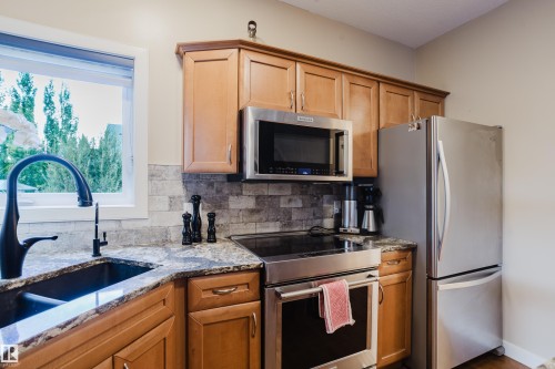 Kitchen - 5206 Cercle Ciel Crescent, Beaumont, AB 