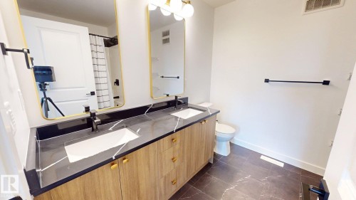 6404 27 Avenue, Edmonton, AB 