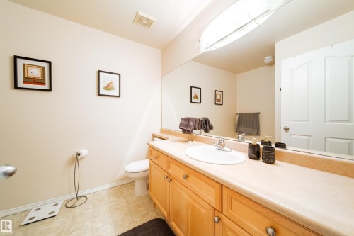 11 10235 111 Street, Edmonton, AB 