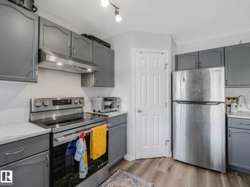 21360 89 Avenue, Edmonton, AB 