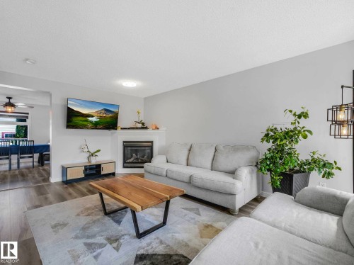 21360 89 Avenue, Edmonton, AB 