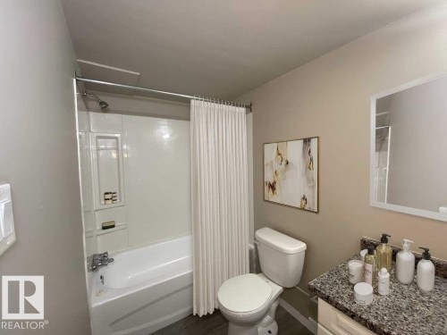 Bathroom - 107 Village Acres Northwest, Edmonton, AB - Indoor Photo Showing Bathroom