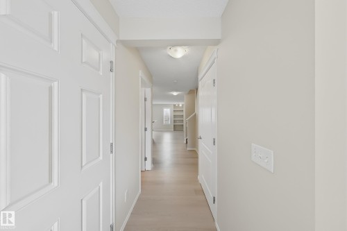 3044 16 Avenue, Edmonton, AB 