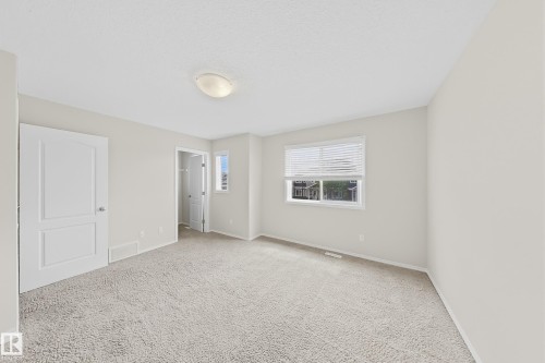 3044 16 Avenue, Edmonton, AB 