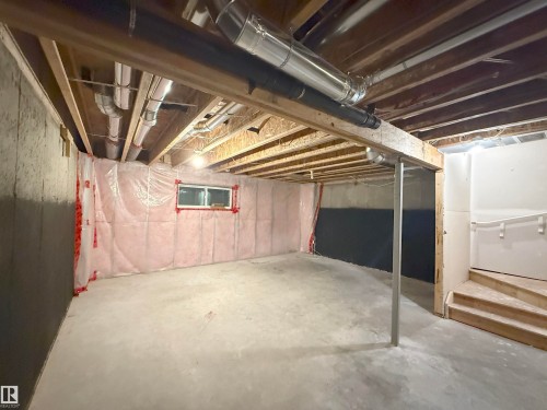 3044 16 Avenue, Edmonton, AB 