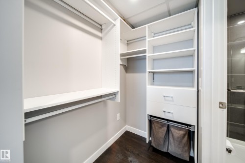 Walk in closet - 2902 10180 103 Street, Edmonton, AB 