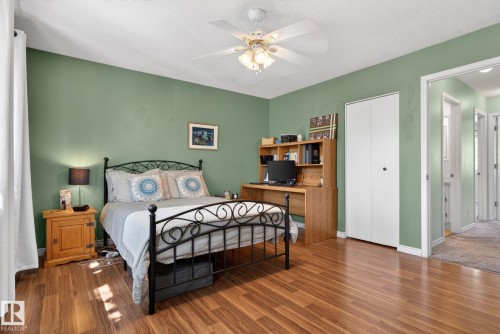 11339 22 Avenue, Edmonton, AB 