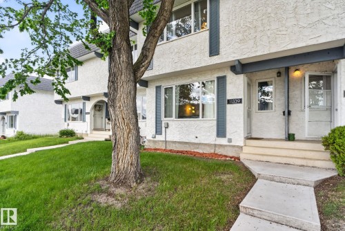 11339 22 Avenue, Edmonton, AB 
