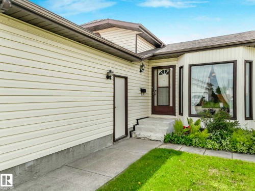 16720 92 Street, Edmonton, AB 