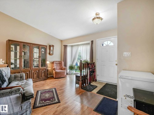 16720 92 Street, Edmonton, AB 