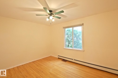 Empty room - 11242 56 Street, Edmonton, AB 