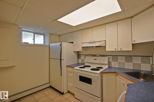 Kitchen - 11242 56 Street, Edmonton, AB 