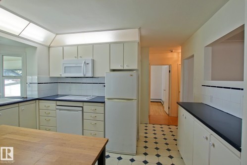 Kitchen - 11242 56 Street, Edmonton, AB 