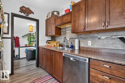 9102 83 Avenue, Edmonton, AB 