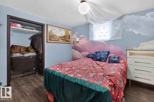 9102 83 Avenue, Edmonton, AB 