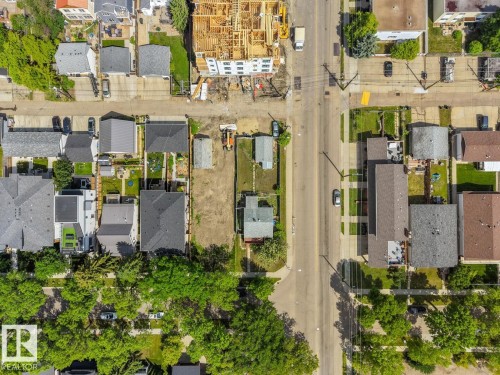 9102 83 Avenue, Edmonton, AB 