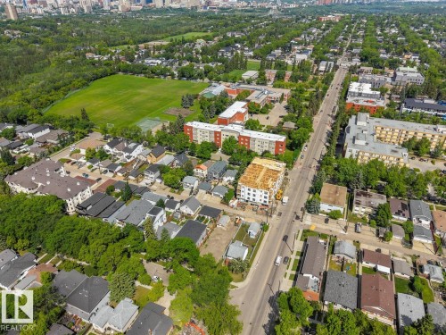 9102 83 Avenue, Edmonton, AB 