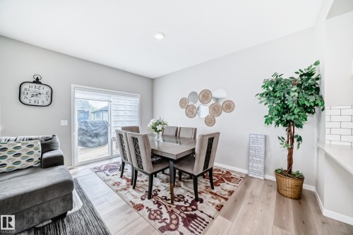 5357 Lark Landing, Edmonton, AB - Indoor Photo Showing Dining Room