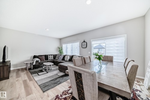 5357 Lark Landing, Edmonton, AB - Indoor Photo Showing Dining Room