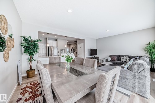 5357 Lark Landing, Edmonton, AB - Indoor Photo Showing Dining Room