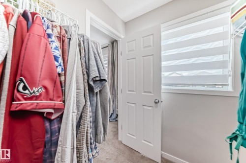 5357 Lark Landing, Edmonton, AB - Indoor With Storage
