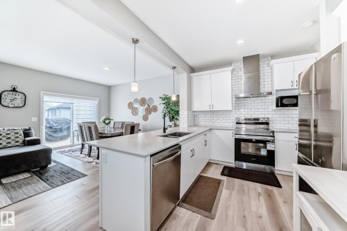 5357 Lark Landing, Edmonton, AB - Indoor Photo Showing Kitchen With Stainless Steel Kitchen With Upgraded Kitchen