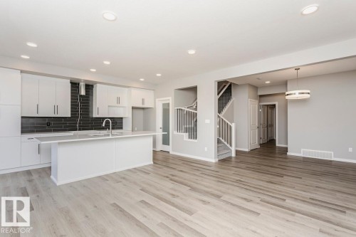 52 Gambel Loop, Spruce Grove, AB 