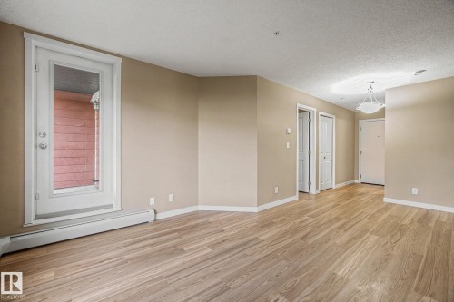 123 5370 Chappelle Road, Edmonton, AB 