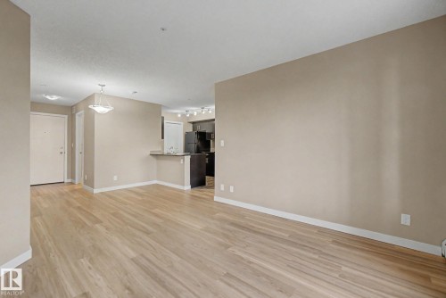 123 5370 Chappelle Road, Edmonton, AB 