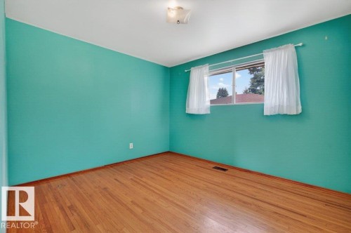 5308 105A Street, Edmonton, AB 