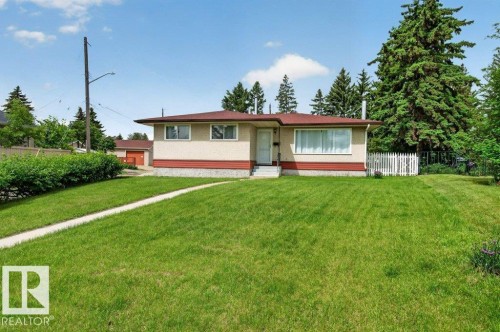 5308 105A Street, Edmonton, AB 