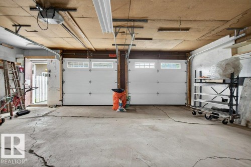 5308 105A Street, Edmonton, AB 
