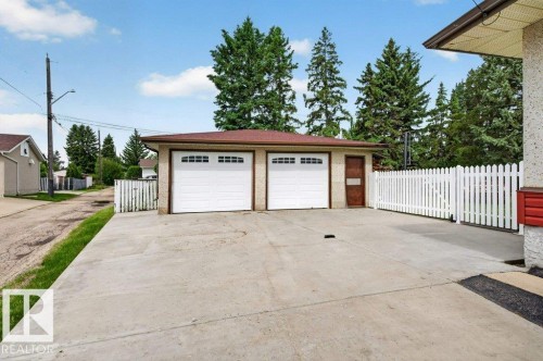 5308 105A Street, Edmonton, AB 
