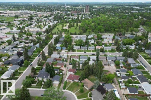 5308 105A Street, Edmonton, AB 