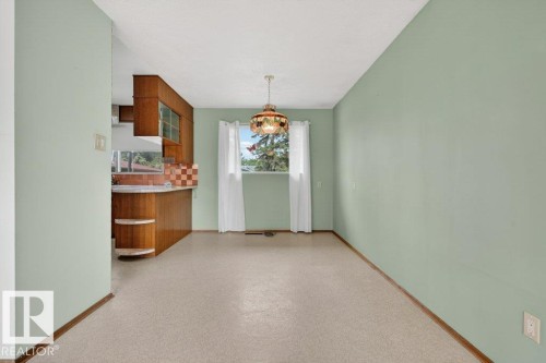 5308 105A Street, Edmonton, AB 