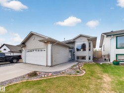 108 RIDGEPOINT Way Sherwood Park, AB T8A 6B3