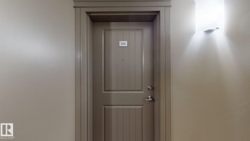 209 13908 136, Edmonton, AB 