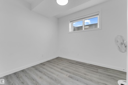 2820 1 Avenue, Edmonton, AB 