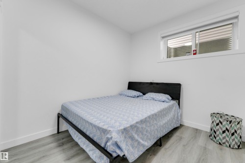 2820 1 Avenue, Edmonton, AB 