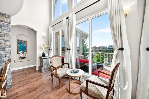 Sitting room - 352 Ozerna Road, Edmonton, AB 